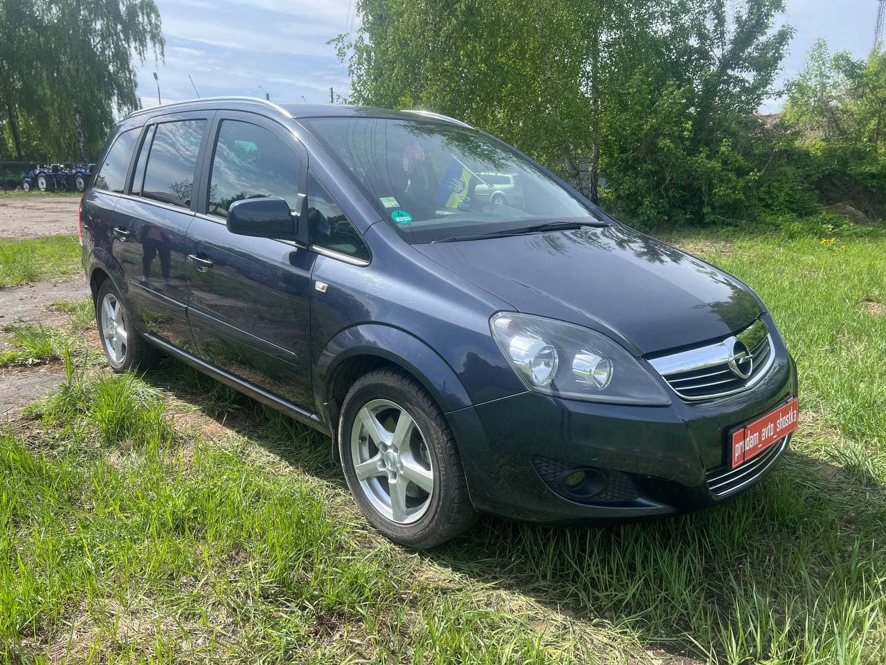 Opel Zafira 2011