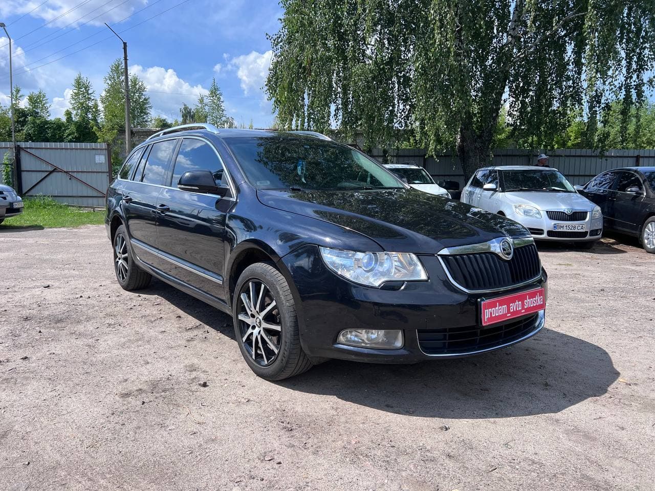 Skoda SuperB 2011