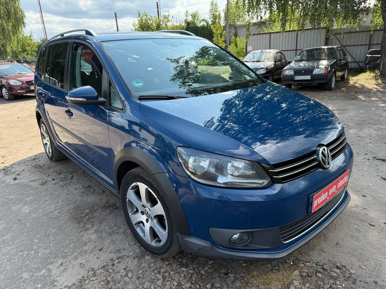 Volkswagen Touran 2012